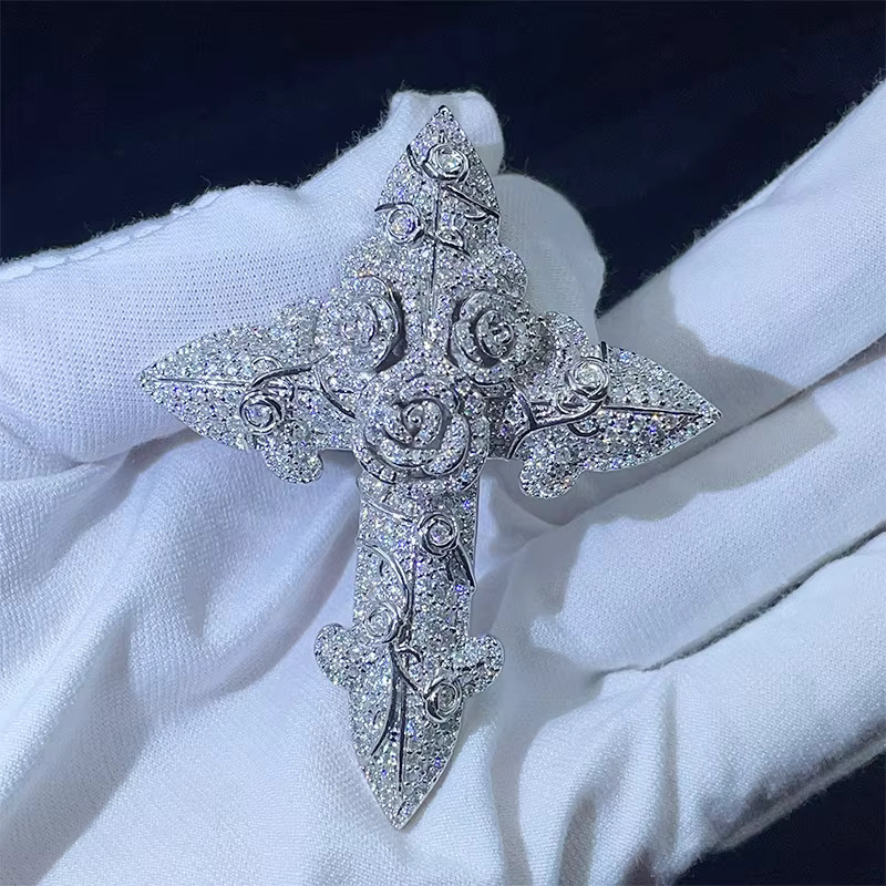 2025 Factory Custom Hot Sale Hip Hop Rose Cross Pendant 925 Silver VVS Moissanite studded Necklace Accessories