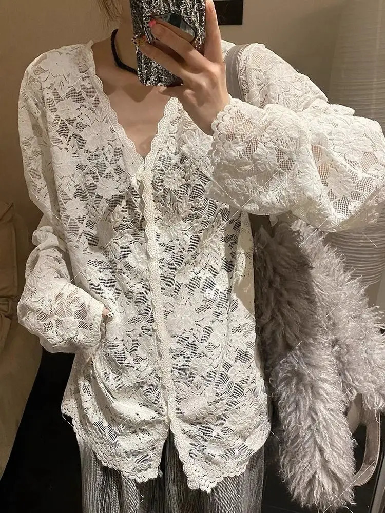 Fashionable hollow lace jacket womens bottom shirt high-end long sleeved shirt for summer and autumn sweet and spicy top V-neck 250311