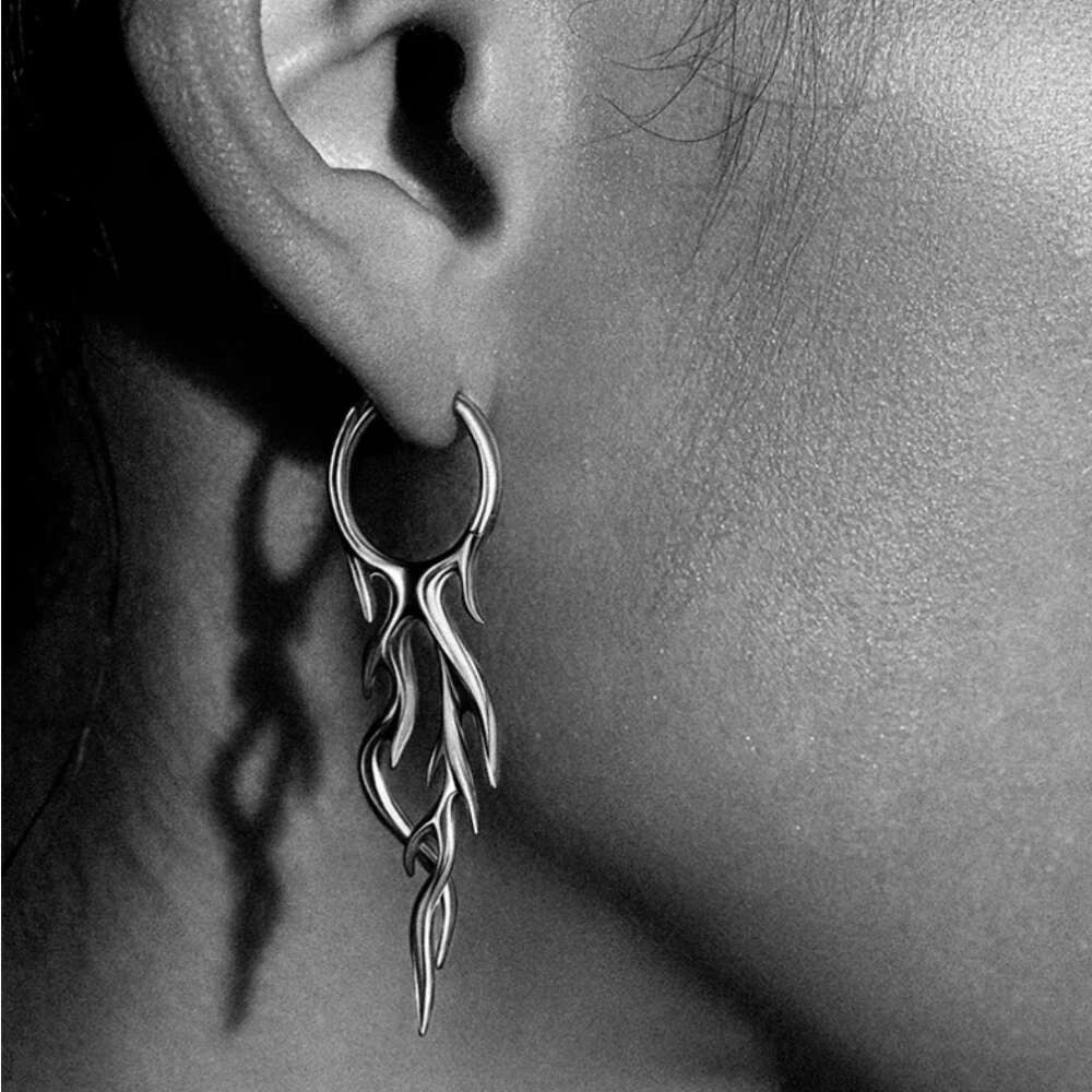 2025 New model Y2k Gothic Flame Thorn Drop Men Women Hip Hop Punk Fashion Geometric Earrings Party Titanium Steel Jewelry Gift