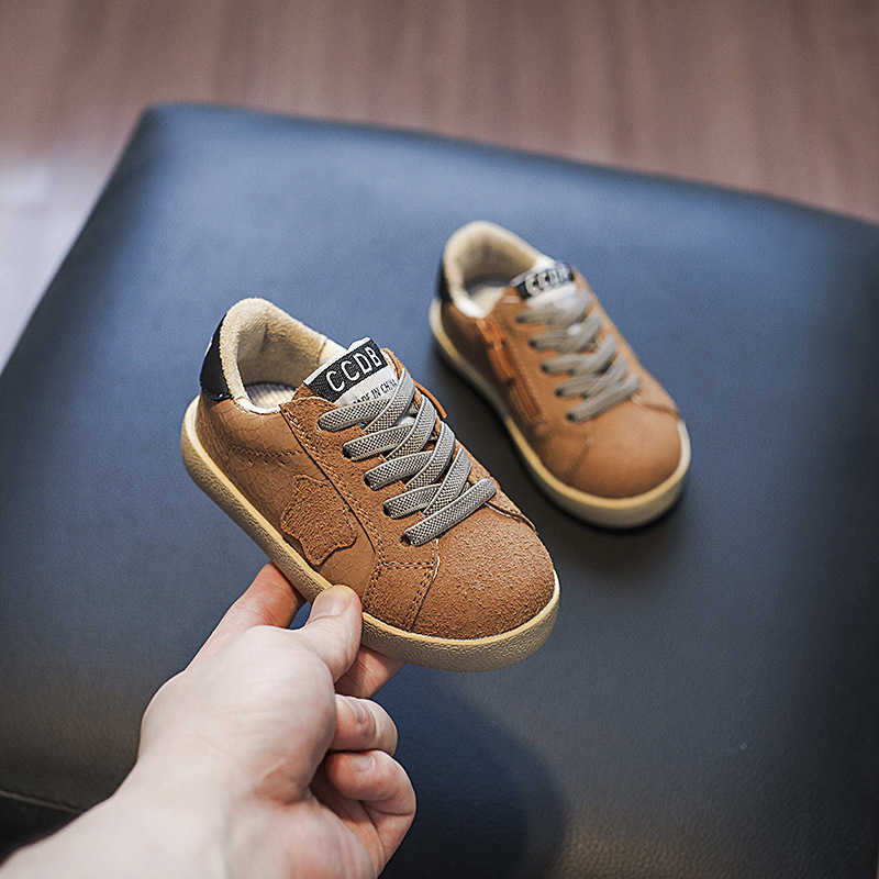 Athletic Outdoor Korean version baby walking shoes comfortable and lightweight star shaped board shoes for boys and girls spring and autumn new versat