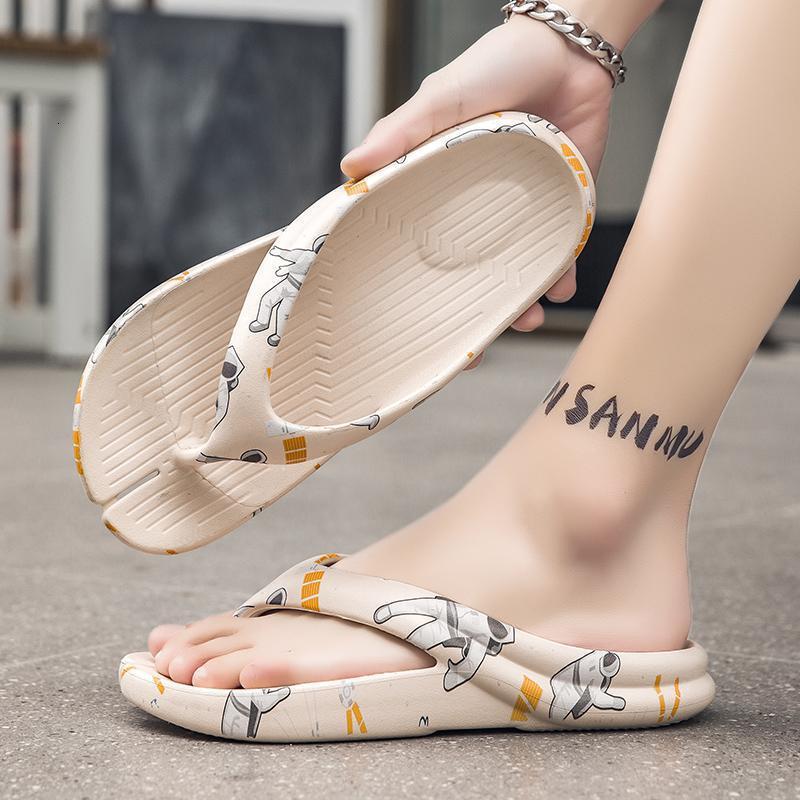 2025 New Designer Sandals 45 Size Flip Flops Men's Cool Summer New Couple Outdoor Soft Soled Beach 46 Clip On Slippers Trendy