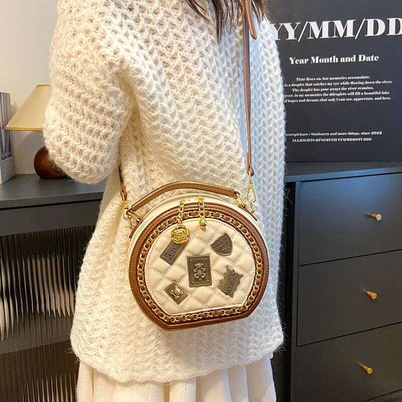 Women's Bags Xiaoxiangfeng New Korean Version Fashionable Personality Splicing Trend Single Shoulder Women's Crossbody Small Round Bag