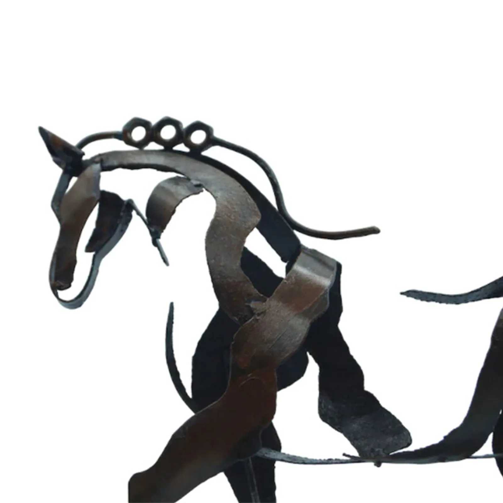 Horse Sculpture Metal LED 3D Animal Sculpture Home Restaurant Office Decoration Home Decoration Gifts Y250315