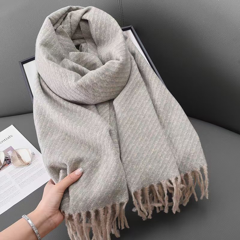 K138 Autumn and winter new retro tassel scarf Korean style fashion imitation cashmere student shawl versatile thick warm neck scarf