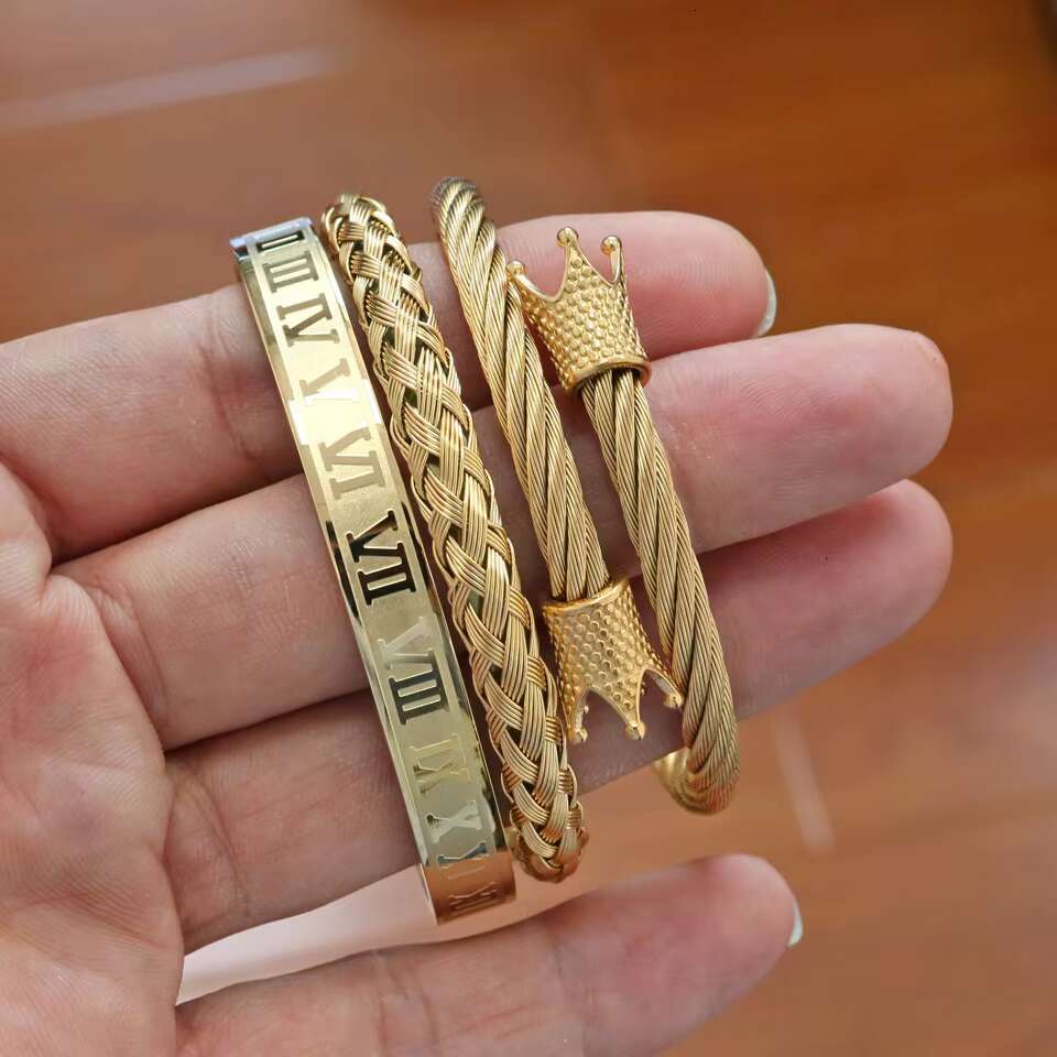 2025 New model European Jewelry Punk Hip Hop 3Pcs/Set Gold Plated Stainless Steel Royal Crown Screw Bangle Bracelet Set Men