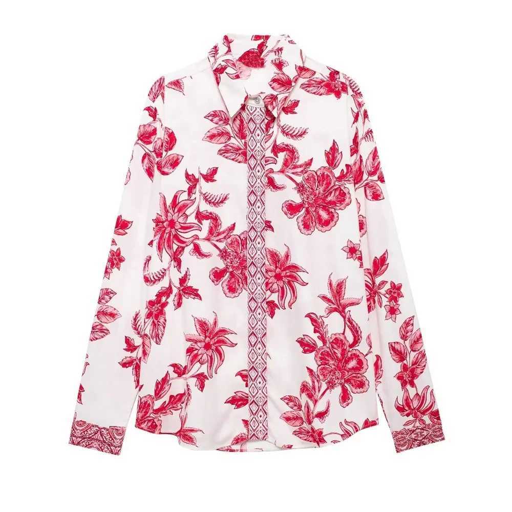 Two Piece Dress 2025 MSNOLOA Summer New Womens Retro Emblem Pattern Flower Print Shirt Hollow Flower Mini Wrap Skirt Y250315BF0W