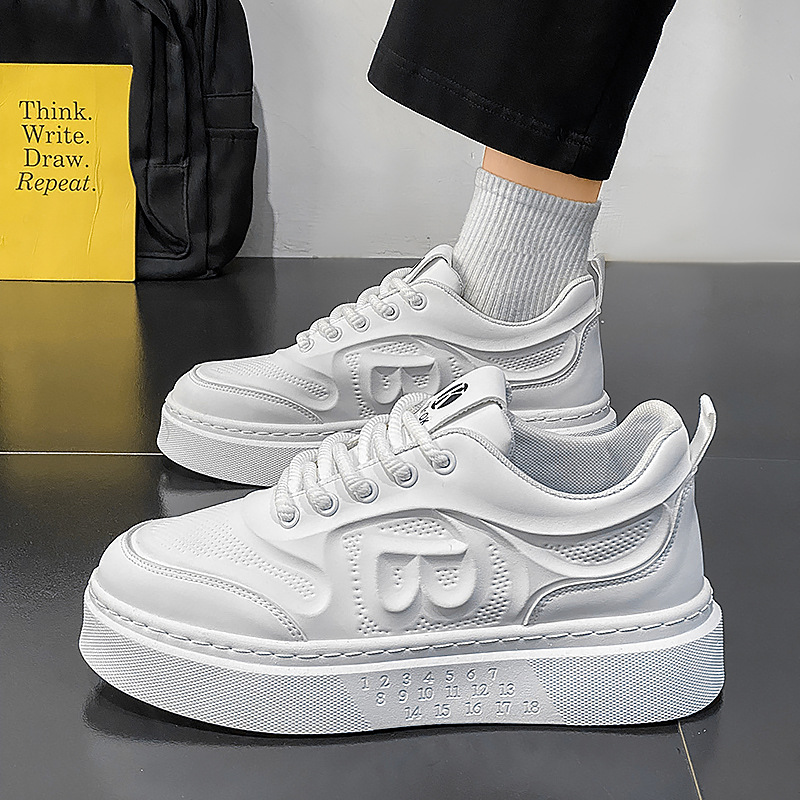 Fashionable Versatile Thick-Sole Lightweight Casual Men Comfortable NEW Sneakers Teens 2025 Spring Summer New Low-Top Skate Shoes Perfect for Hot Sale