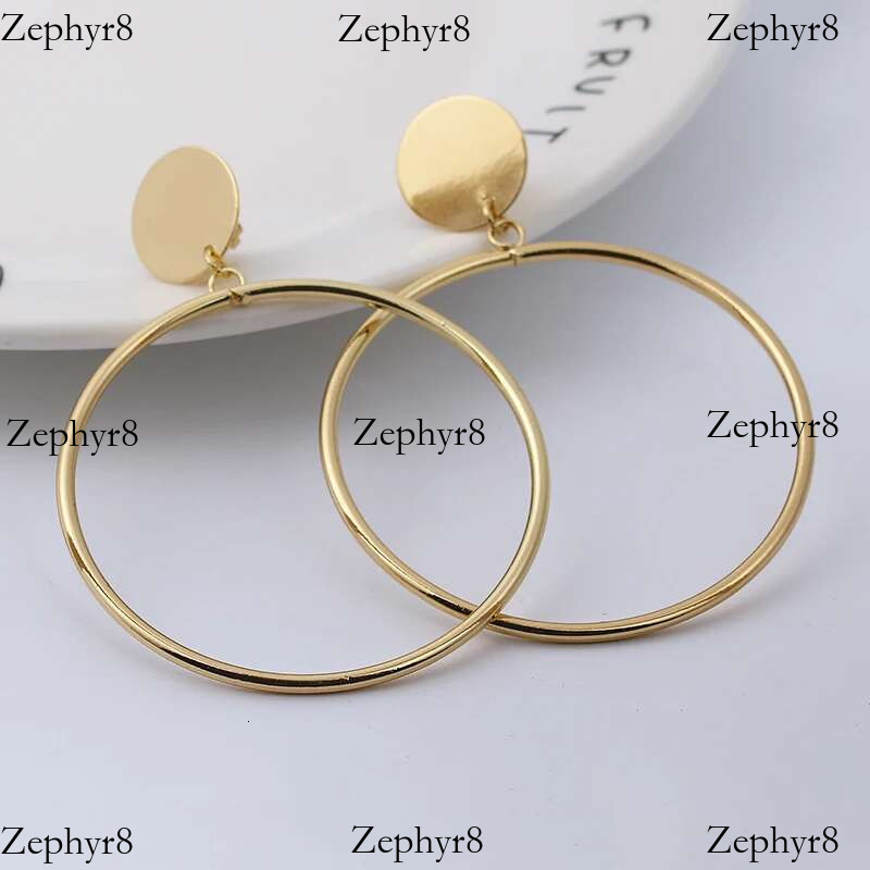 2025 New model Simple Fashion Gold Sier Plated Geometric Round Pierced Clip Earring for No Hole Women Big Hollow Ear Clips Jewelry