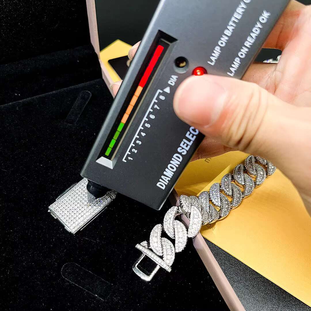 2025 New model Wholesale 8MM VVS Dia S Sier k Chain Ready to Stock Hip Hop Iced Out Moissanite Cuban Bracelet