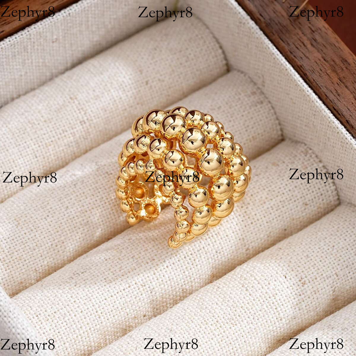2025 model New Exaggerated Wide Clip-On Earrings Set For Women Simple Gold Color Copper Metal Earring Daily Wear Vacation Jewelry Gift