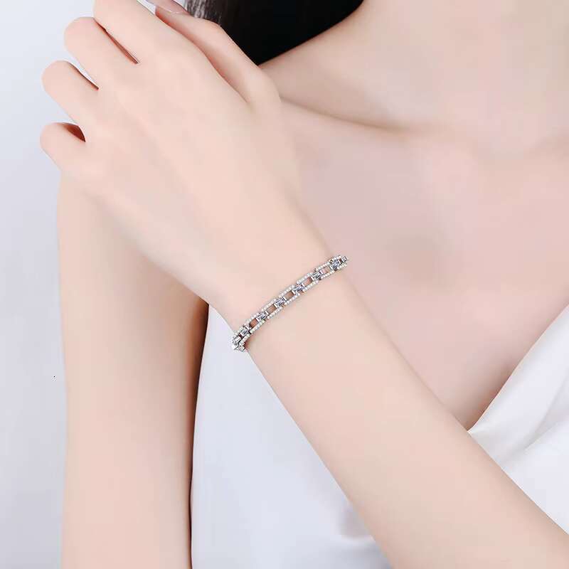 2025 New model 2023 Jewelry Fine Sterg Sier Hip Hop Bangles Cuba Chain GRA Certificate Moissanite Dia Tennis Bracelets