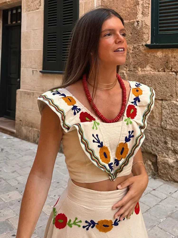 Two Piece Dress Chic Floral Print Long Skirt 2 Pieces Sets For Women Elegant Square Neck Slvel Cropped Tops High Waist Skirt Lady Outfits Y25031505P2