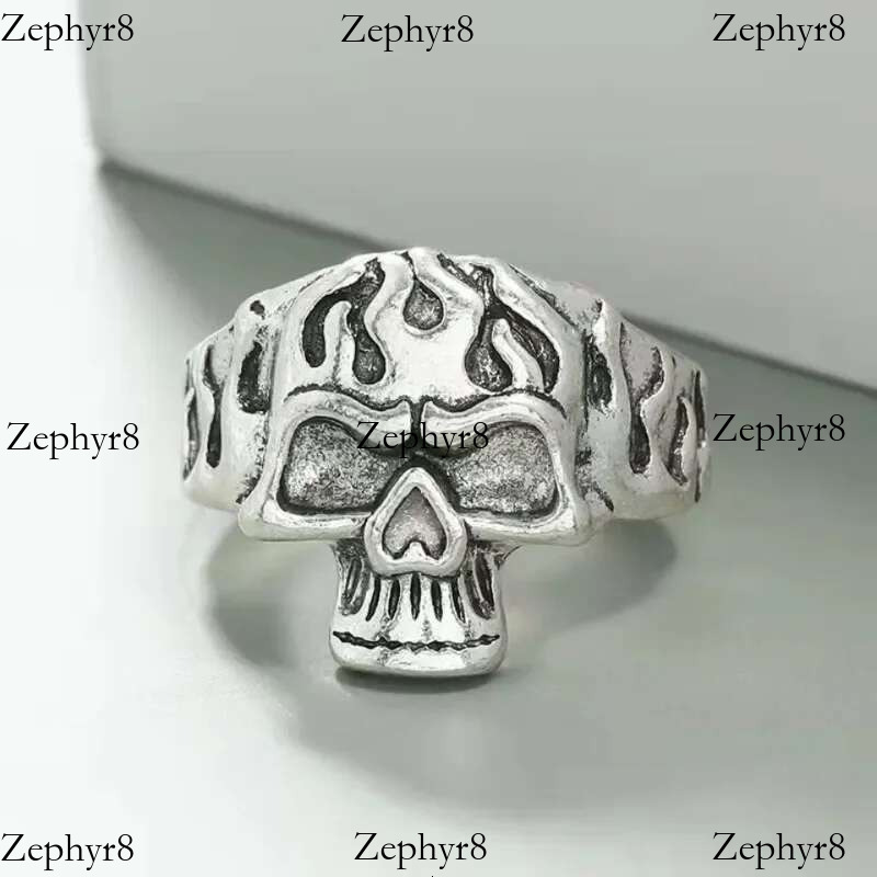 2025 New model Retro Ghost King Skull Head Ring, Men's and Women's Trendy Open Fashion Ring Punk Jewelry Men Gothic Rings for Women