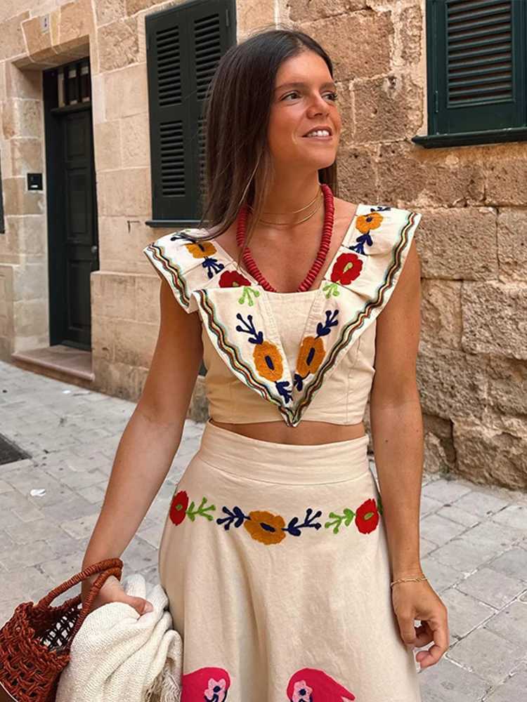 Two Piece Dress Print Crop Top Skirt Suit Womens Fashion Flying Sleve Square Neck Slevel High Waist Wrinkle Skirt Set 2025 Summer Womens Clothing Y250