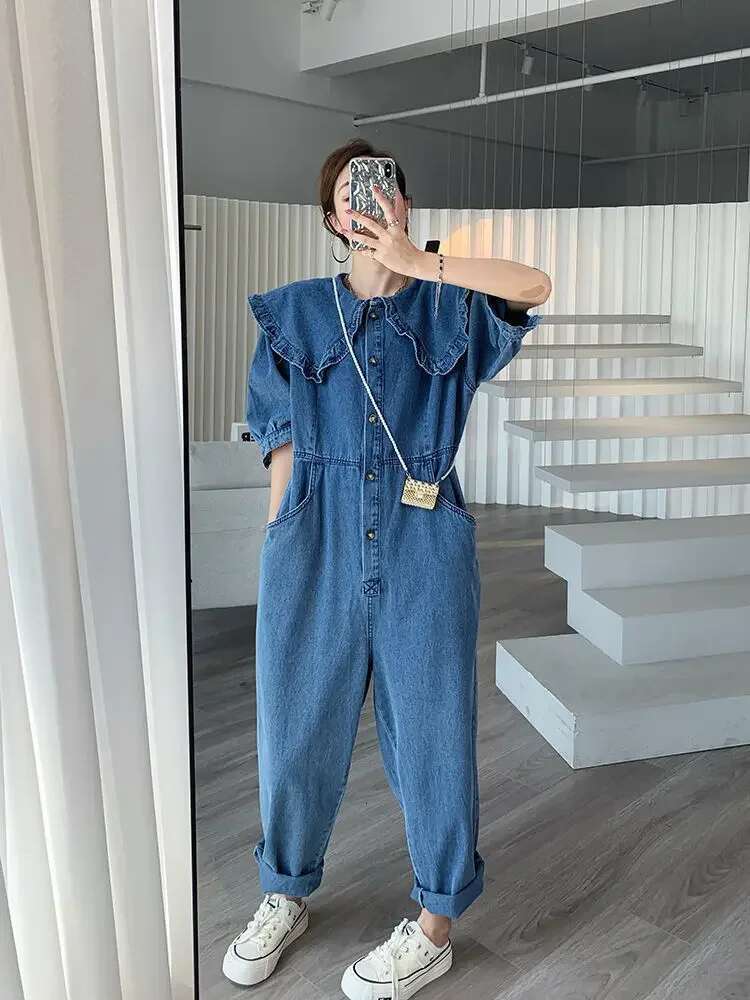 2025 new denim jumpsuit designer fashion doll collar solid color full-length high waisted loose fitting women's jumpsuit4