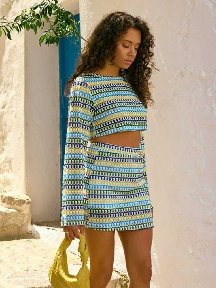 Two Piece Dress Sexy Lace Knit Cut Out O-neck Flared Slve Top Mini Skirt Suit 2025 Summer Women Holiday Beach Party 2 Set A3043 Y250315DDAE
