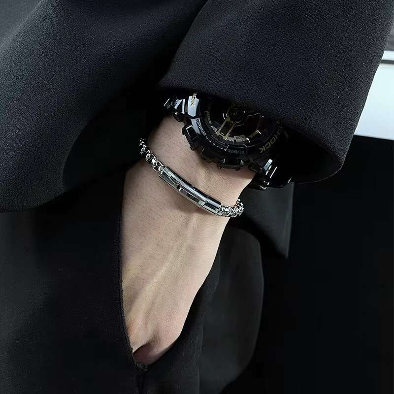 2025 model Punk Stainless New Box Chain Buckle Bracelet Personality Trend Hip Hop Titanium Steel Jewelry
