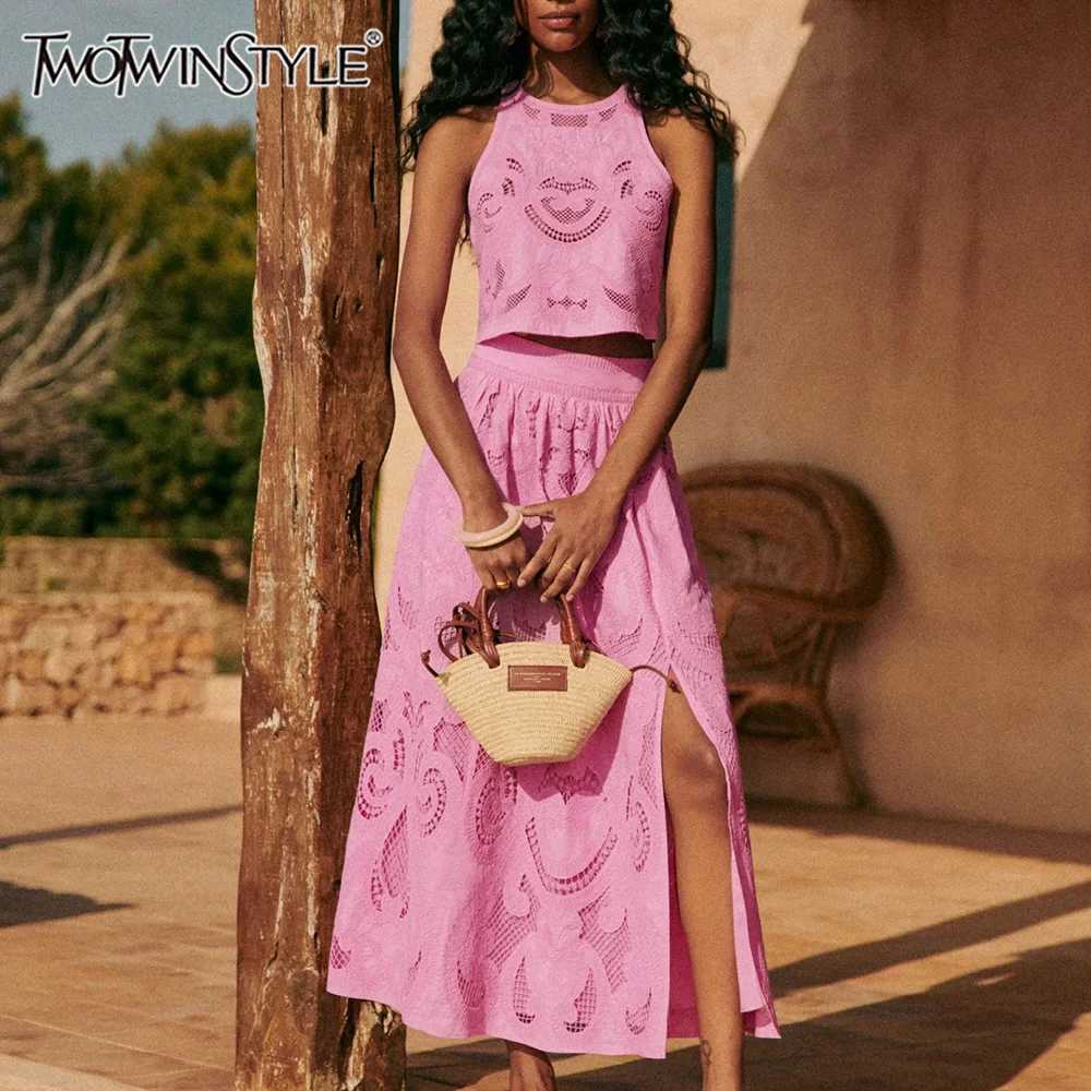 Two Piece Dress TWOTWINSTYLE Patchwork Embroidery Two Piece Sets For Women Round Neck Slvel Top High Waist Split Skirt Solid Set Female New Y2503158KP