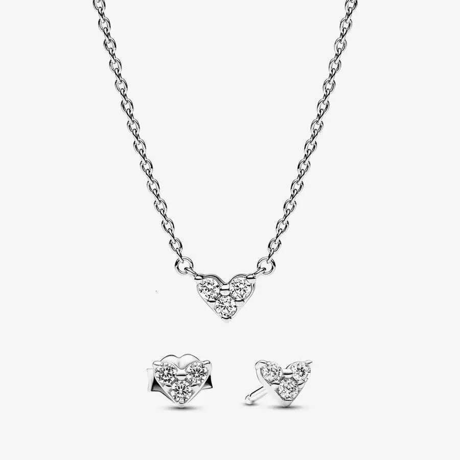 2025 New Valentine's Day New Heart Pendant Necklace And Earring Set Gift Symbolize Profound Love Exquisite Couple Jewelry Set