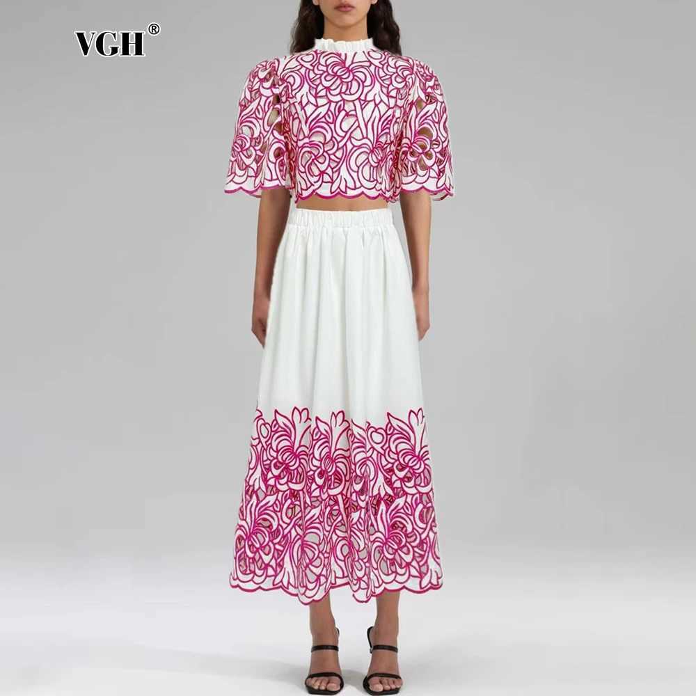 Two Piece Dress VGH Hit Color Two Piece Womens Stand up Collar Half Sleeve Top Splicing Hollow Midi Summer Elegant Set Womens New Style Y250315U3WG