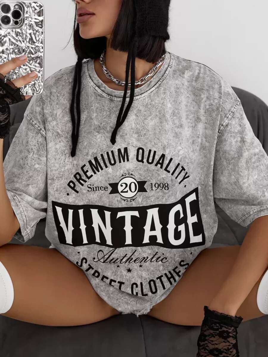 2025 new oversized INS short sleeved retro loose street designer fashion outfit worn-out T-shirt women's printed half sleeve4