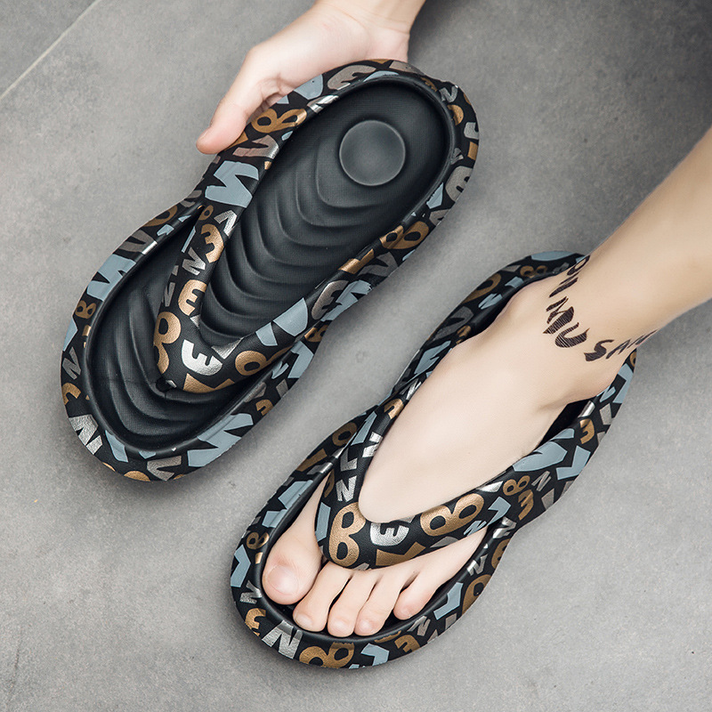 2025 New Designer Sandals Men's Thick Sole Herringbone For Women Wearing Graffiti Print On The Outside Clamping And Feet Feeling Cool Slippers La