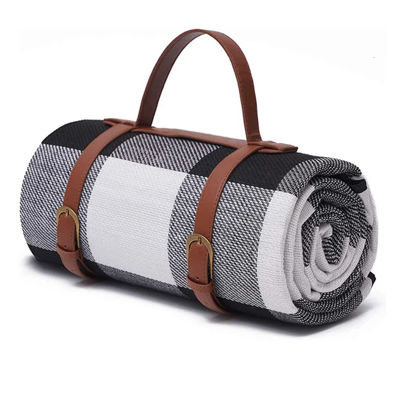 200x200cm Outdoor Picnic Blankets Mats Camping Foldable Pad Blankets with Leather Handle Waterproof Beach Camping Accessories 250311 - view 6