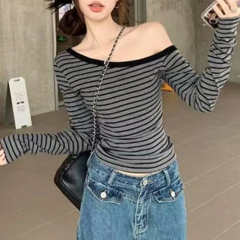 Spring and Autumn Womens Style Japanese Basic Ultra Thin Long Sleeve Striped T-shirt Strapless Korean Street Style Y2K Thin Top 250314