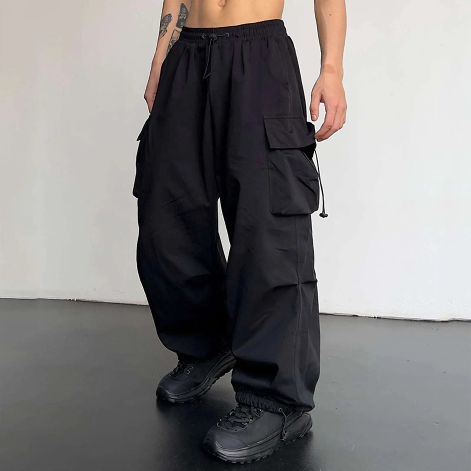 Harajuku Oversized Cargo Pants Mens Streetwear Vintage Hip Hop Wide Leg Baggy Pants Male Casual Parachute Pants Techwear 250314