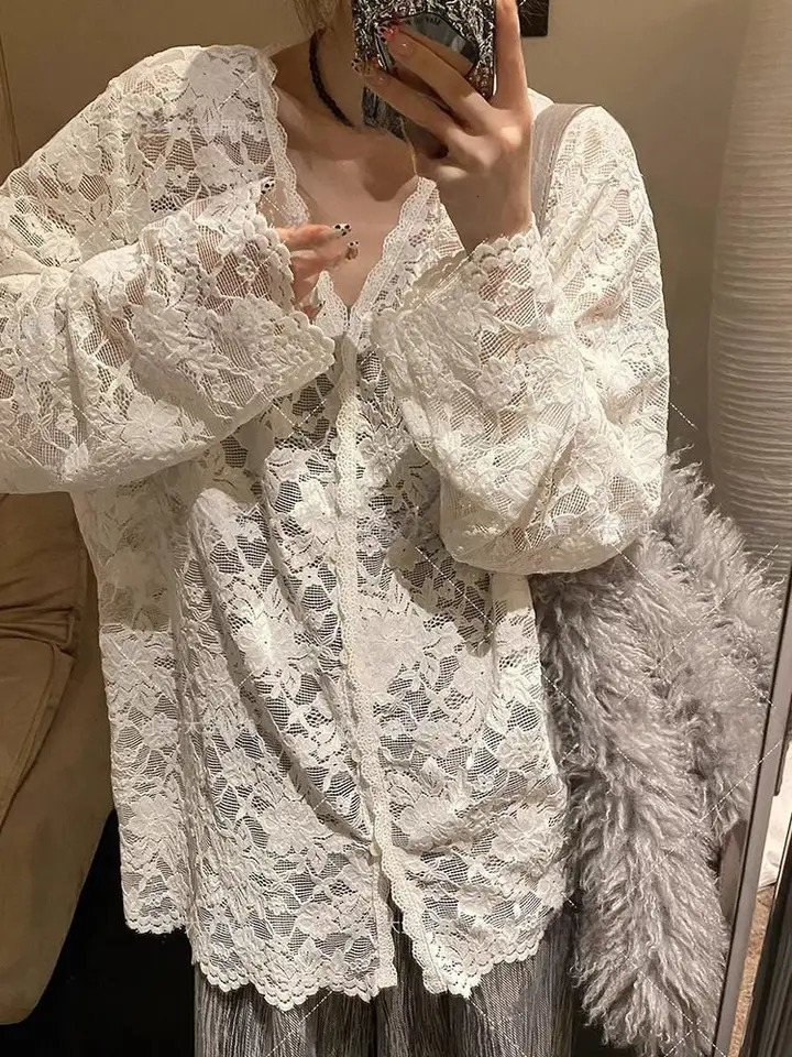 Fashionable hollow lace jacket womens bottom shirt high-end long sleeved shirt for summer and autumn sweet and spicy top V-neck 250311