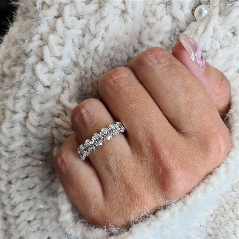 Jewelry Oval Eternity Wedding Ring 3.8*5.3mm Full Eternity Wedding Band Oval Cut Stackable Real Gold Womens Anniversary Ring