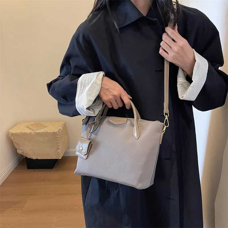High quality brand top bag suitable for warm Oxford cloth mini Shoder shopping bag handbag with pendant 2024 designer luxury handbag Y250321