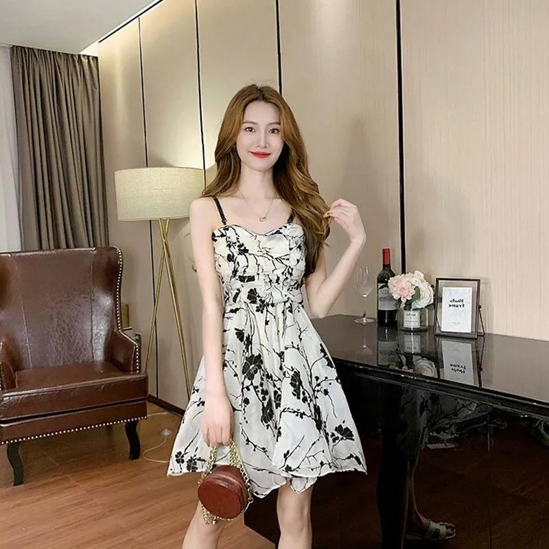 D200 Women's French gentle style irregular skirt waist slim short skirt
