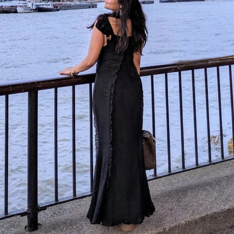 Elegant womens lace maxi dress fashionable sleeveless sexy Vneck ultrathin spring summer tight casual Aline French vest 250317