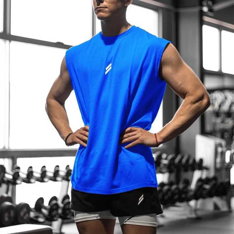 New Summer Fitness Tank Top Mens Breathable Loose Mesh Training Sleeveless T-shirt Quick Drying Tank Top Mens Fitness ClothingT250317