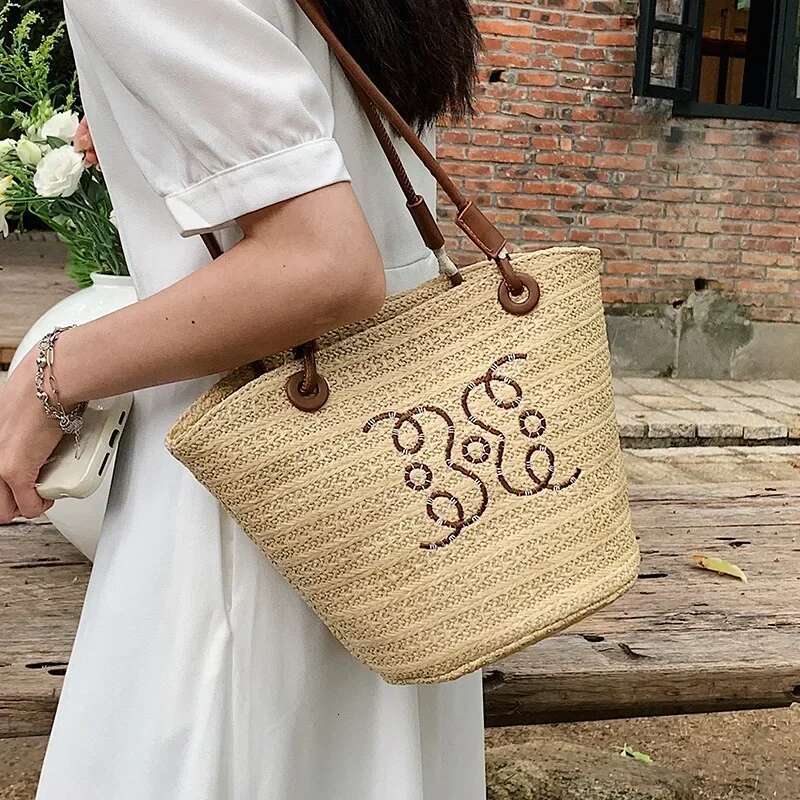 Summer New Vacation Woven Straw Bag, High Quality Seaside For Women, Women's Beach Bags Bucket Bag