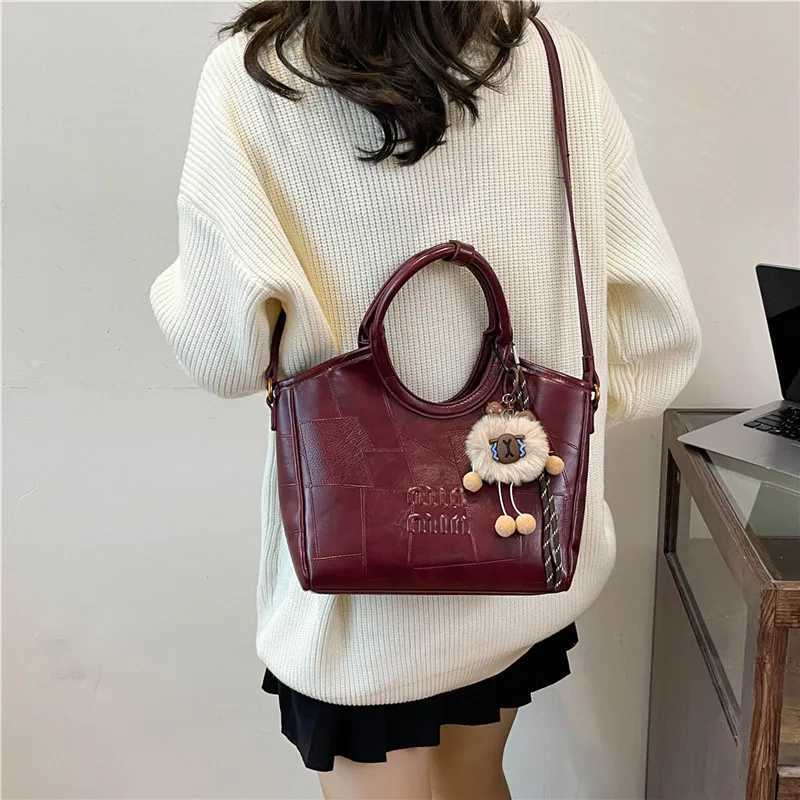 2025 Shoe Bag Designer Leather Handbag Wen Womens Handbag Luxury Messenger Bag Classic Popar Elegant Y250321