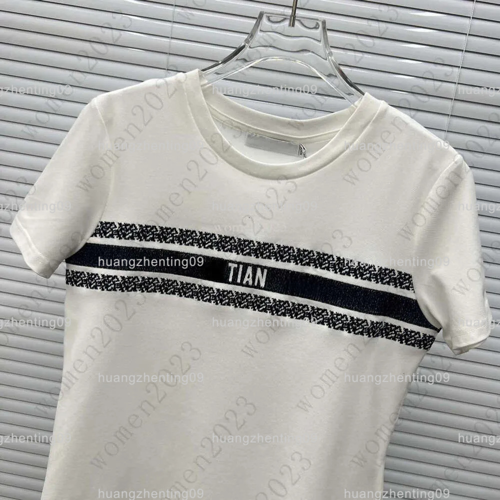 Brand T-shirt Women long sleeve t-shirt Designer Fashion Letter pattern vacation shirts casual t shirt tshirt Dec 11