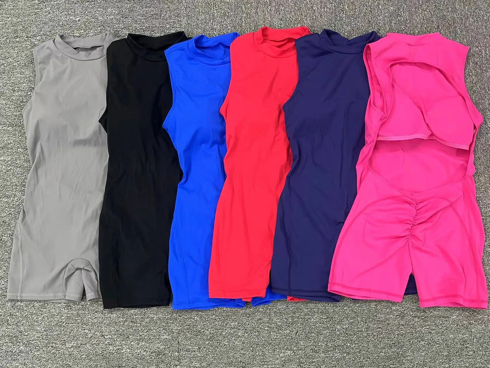 Hollow backless gym tight fitting short jumpsuit Playsuit womens one-piece sportswear yoga jumpsuit sexy fitness top hip lift 250313