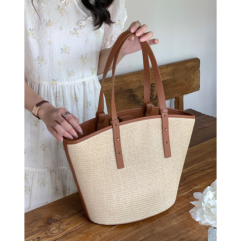 Chic Women's Big Capacity Tote Bag with Unique Rattan Design - Stylish Single-Shoulder Carryall