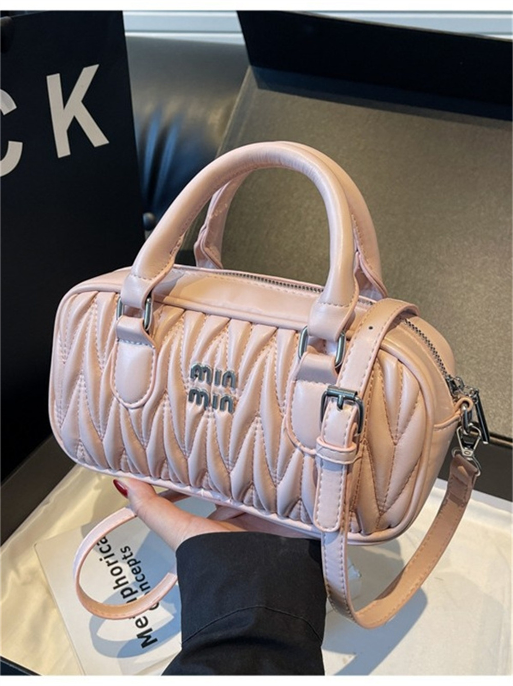 Designer Totes - Chic Wrinkled Square Handbag: Fashionable Women's hot Tote Bag, Small & Lightweight