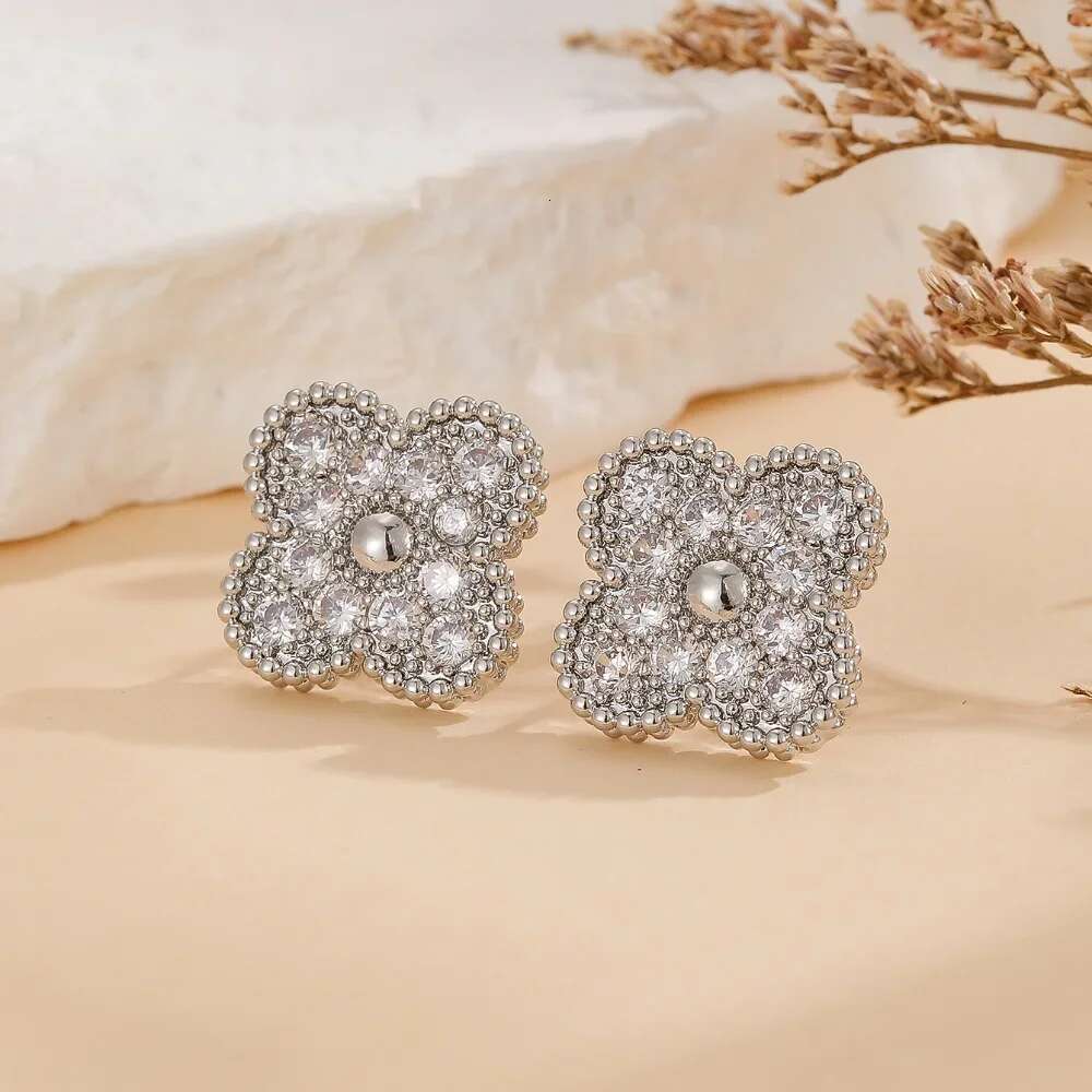 Micro Inlaid Zircon Series Four Leaf Lucky Earrings A Sweet And Romantic Holiday Gift For Girls