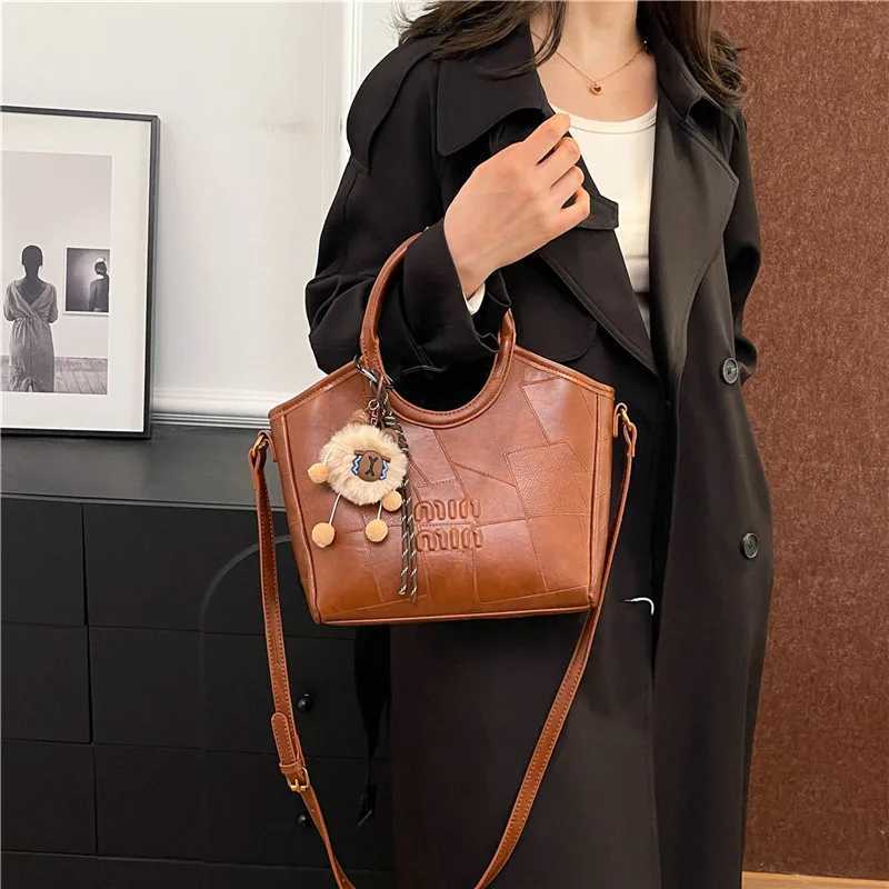 2025 Shoe Bag Designer Leather Handbag Wen Womens Handbag Luxury Messenger Bag Classic Popar Elegant Y250321