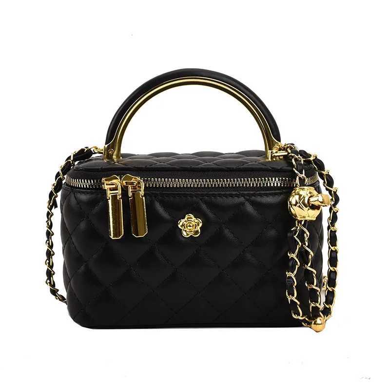Quilted Shoder Bag for Wen PU Leather British Style Handbag Ladies Chain Crossbody Bags Fem Small Square Pocket Y250321