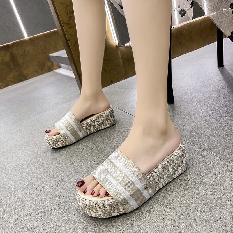 Free shipping new slippers women sandals French thick sole breathable comfortable fashion daily beige black gray