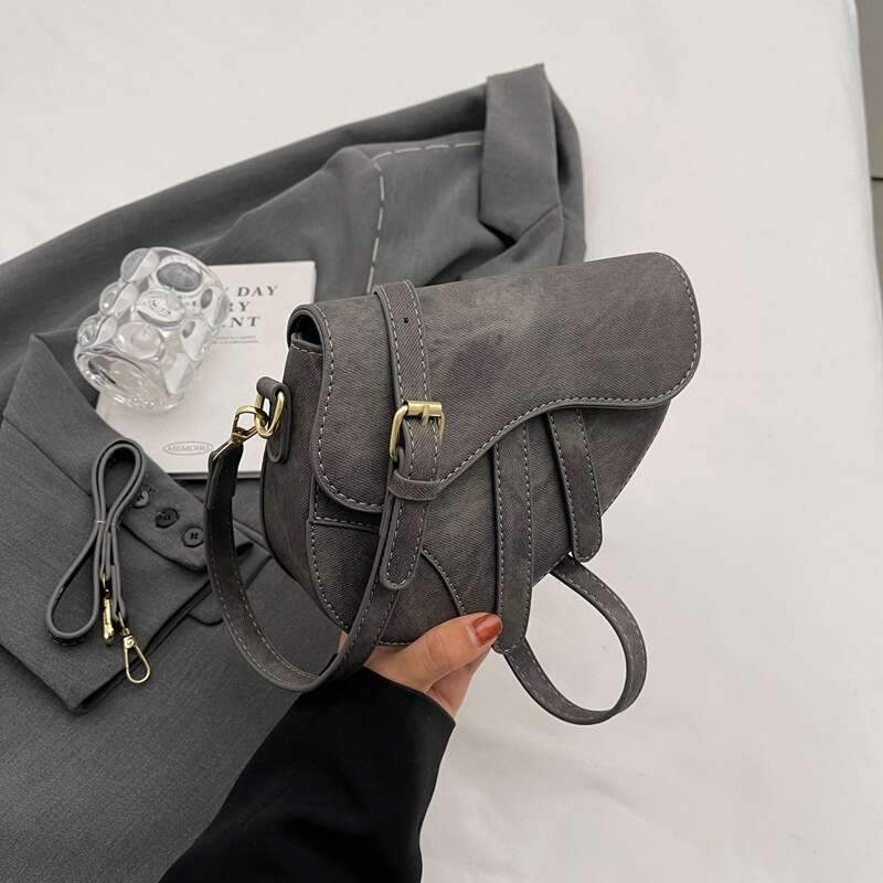 Saddle denim pattern shoulder crossbody mother and daughter sized women's mini bag, 2025 temperament versatile new trend clothing ins