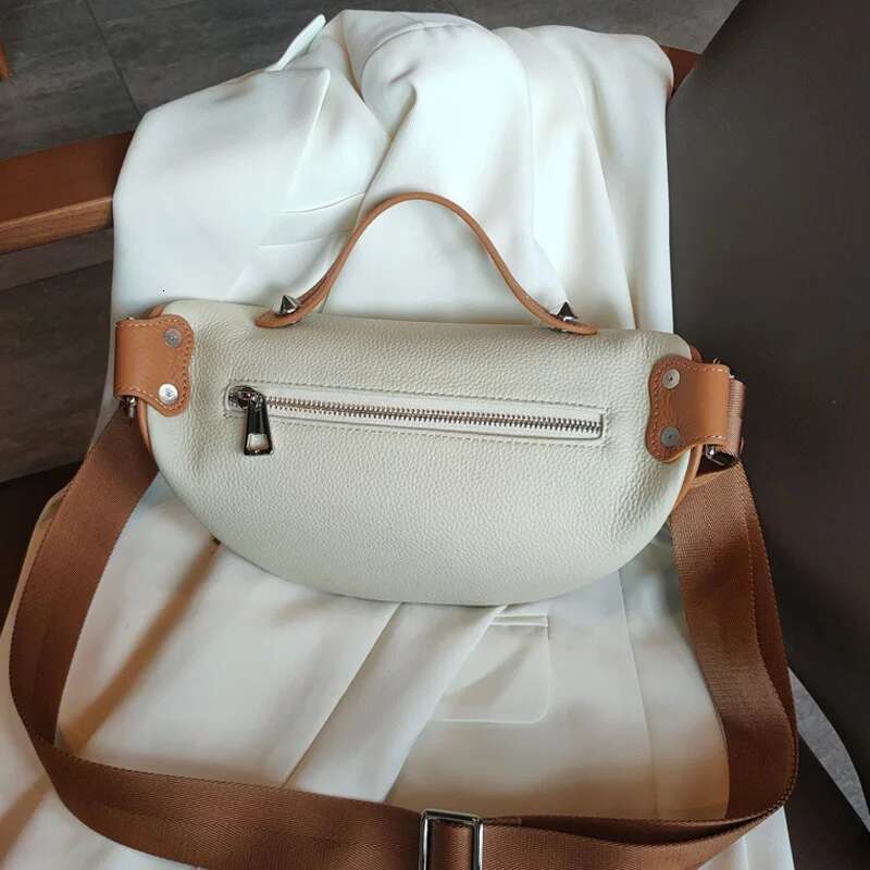 Women Genuine Leather Chest Lady Fashion Crossbody Shoulder Bungee Waist Bag Female Light Soft Messenger Purse 2023 New