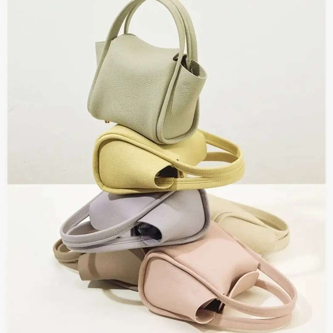 2023 New Women's Small Replica Cute Y2k Designer Minority Party Pink White Green Bucket Handbag Shoulder Crossbody Cloud Bag