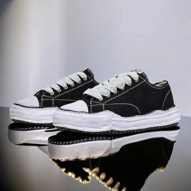 New trend shoes mens shoes and sneakers running and jumping shoes wear-resistant pad sports shoes Y250320