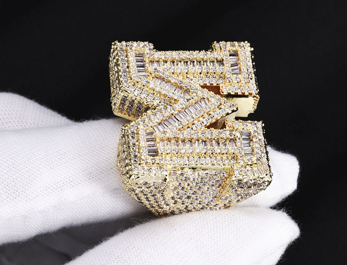 Designer Jewelry Customized Personalized Hiphop Fully Iced Out VVS Baguette Moissanite Dia Men Letter Rings